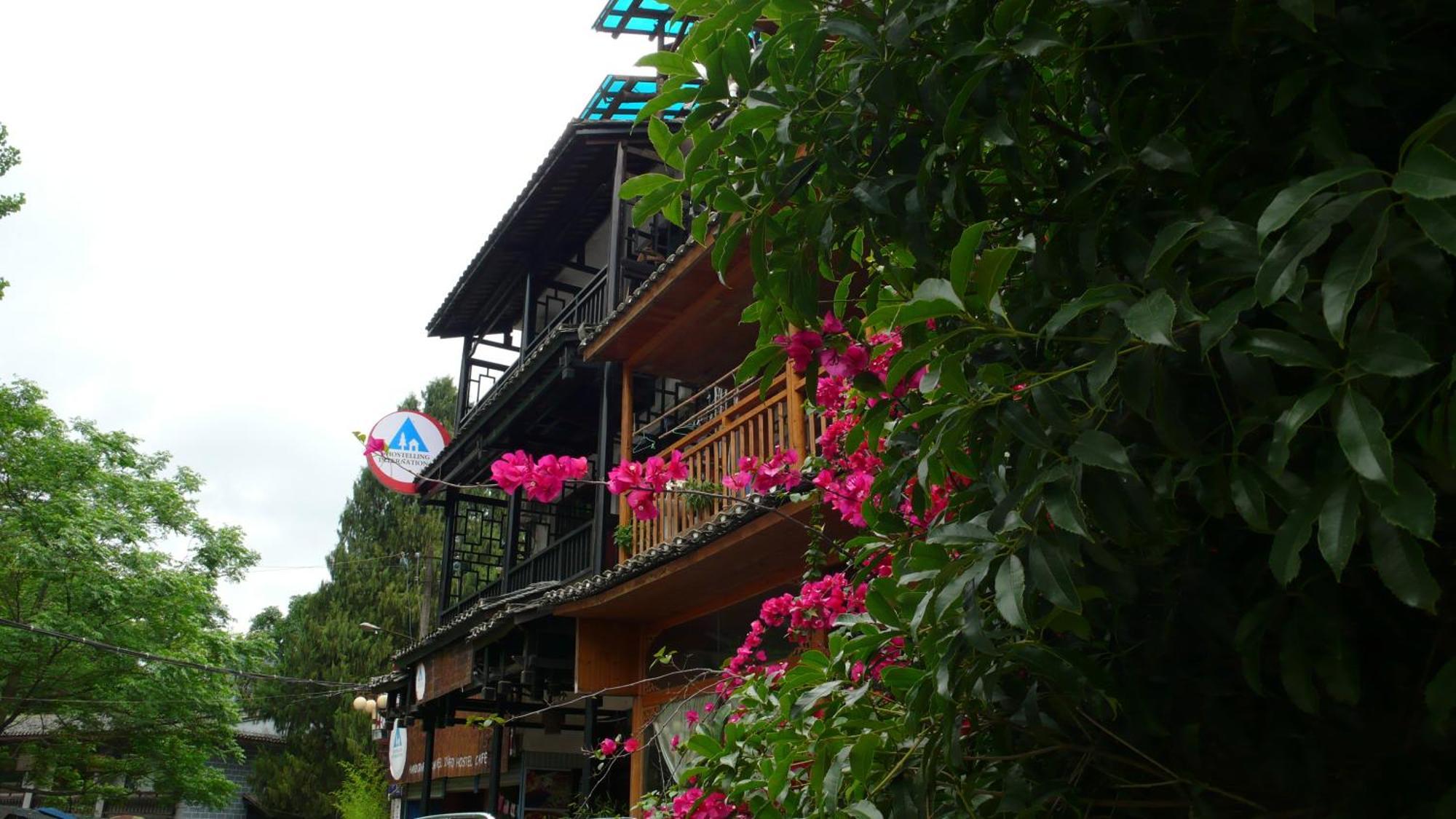 Xingping Old Place Li-river Хостел