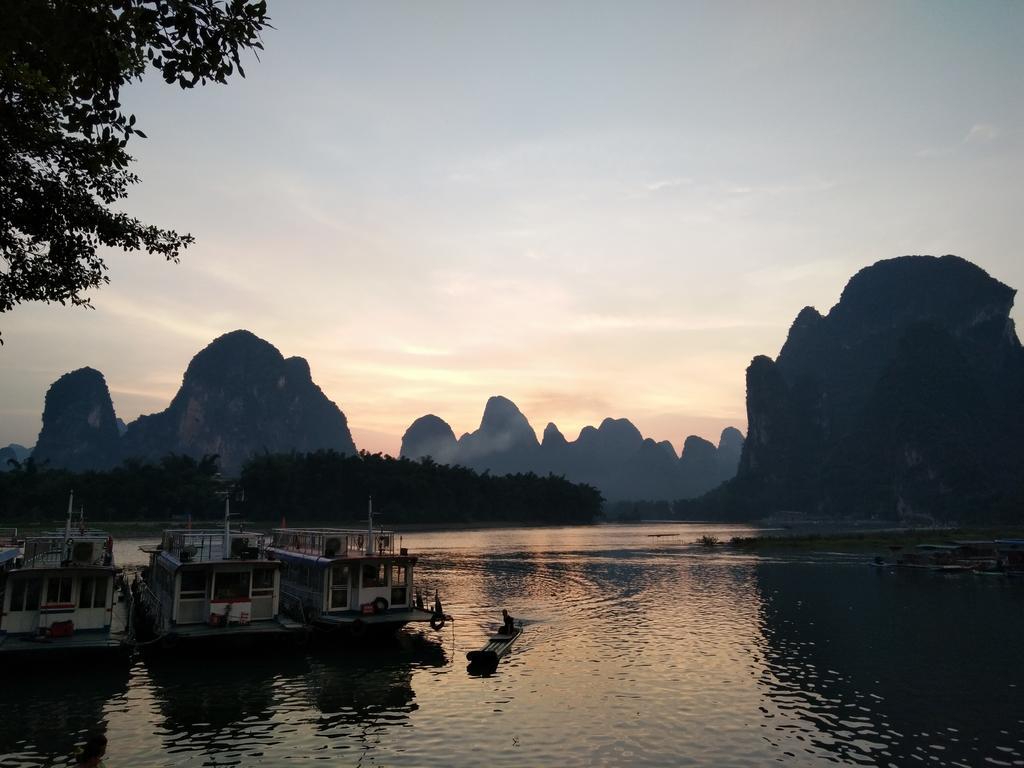 Хостел Xingping Old Place Li-river *
