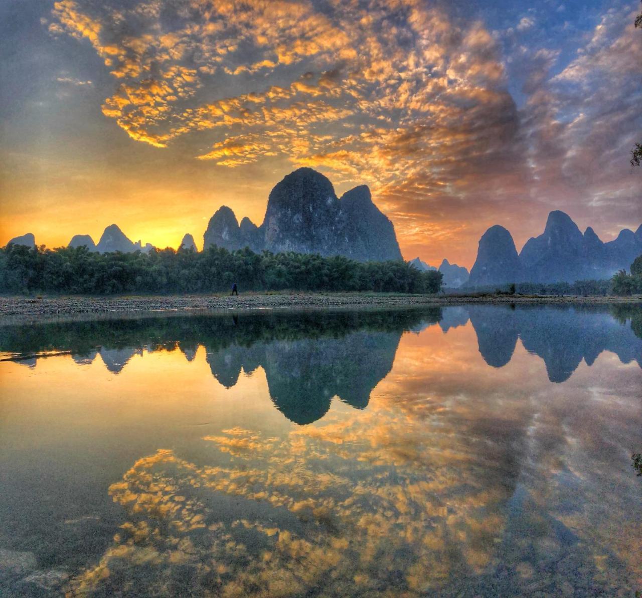 Xingping Old Place Li-river *